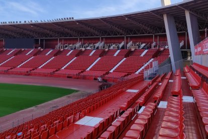 Gradas supletorias en Preferencia.