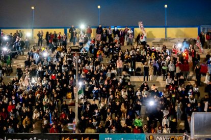 Juego de luces para dar el pistoletazo de salida al evento.