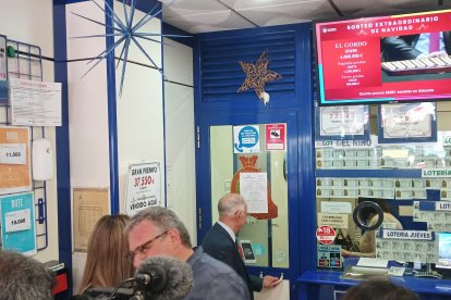 Gabriel Amat en la administración.