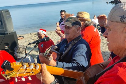 Llegó la hora de cantar y bailar.
