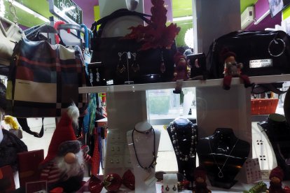 Gnomo con accesoros.