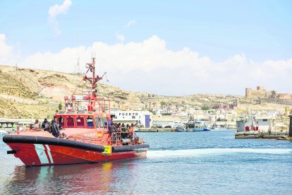 Enero: Nueva tragedia en el mar de Alborán, con 13 fallecidos.