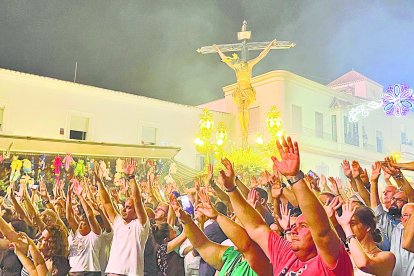 Septiembre: Miles de feligreses se rinden al Cristo de la Luz.