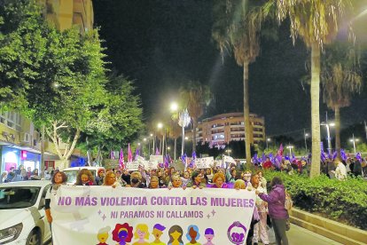 Noviembre: “Ni paramos, ni callamos” por el 25N.