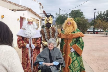 Los Reyes Magos visitando las distintas pedanías de Albox.