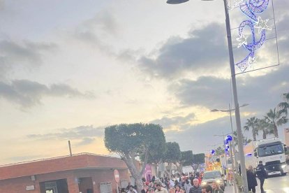 Cientos de personas asistieron a la Cabalgata de San Isidro.