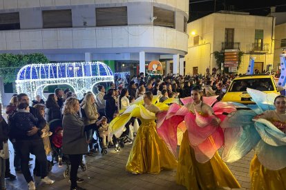 Así lucen las calles de Gádor durante su desfile de Reyes Magos.