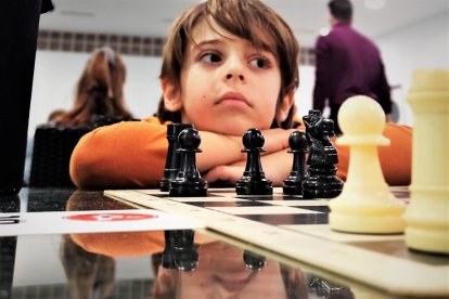 Los más pequeños atentos a los movimientos.