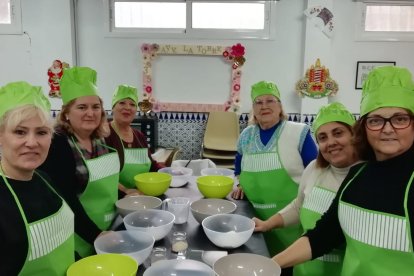Todo preparado para iniciar el proceso de preparación de un roscón.