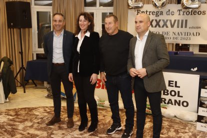 Juanjo Segura, Mar Vázquez, Jesús Gualda y José Antonio García.