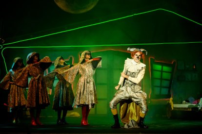 Astracán es el villano de la obra.