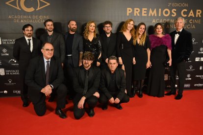 El equipo de La maniobra de la tortuga, candidata a 12 Premios Carmen.
