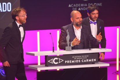 Raúl Santos, Alexis Morante y Miguel Ángel González, Carmen al mejor guion adaptado.