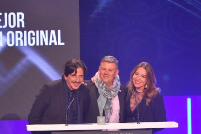 Antonio Manuel, Rocío Márquez y Javier Prieto ganaron el Carmen a la mejor canción original: Nana a Medias para el documental Pico Reja.