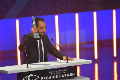 Paula Díaz, mejor interpretación masculina de reparto por Modelo 77.