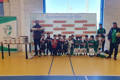 Los bebés no compiten y solo aprenden fútbol.