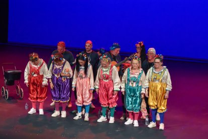 Primera de las tres semifinales del concurso de agrupaciones de carnaval de Almería.