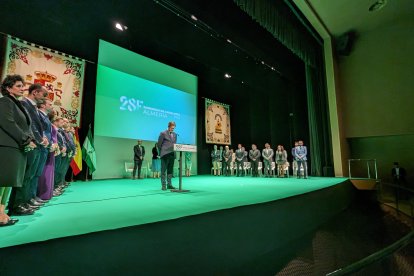 El acto ha comenzado guardando un minuto de silencio por las víctimas de la guerra en Ucrania.