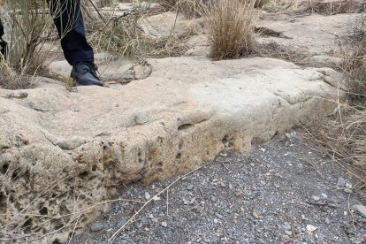 Zona utilizada de cantera en la que se puede contemplar los restos de las extracciones