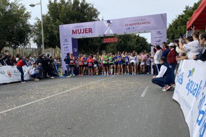 Almería se suma a los actos del 8-M.