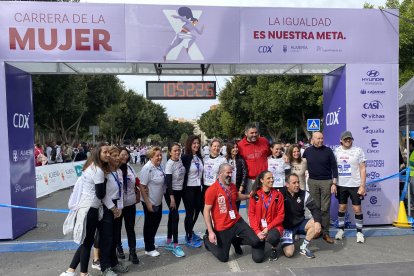 Autoridades antes de la salida.