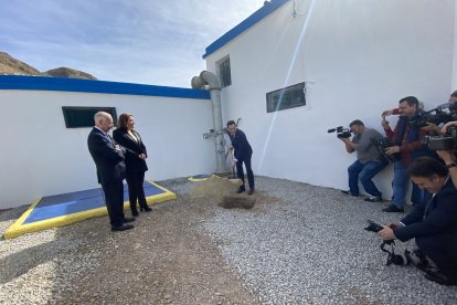 Arranca el proyecto para garantizar agua desalada hasta para 200.000 habitantes.