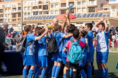 La escuela de Albox celebrando el triunfo.