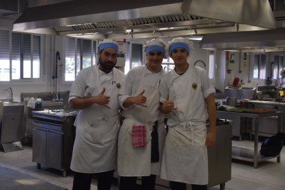 Alumnos de cocina.
