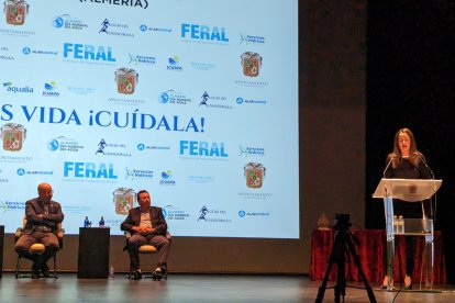 Aránzazu Martín ha recordado las inversiones de la Junta en materia hídrica en toda la provincia.