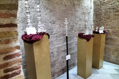 Enseres de orfebrerías Miguel de los Ríos, restauradas.