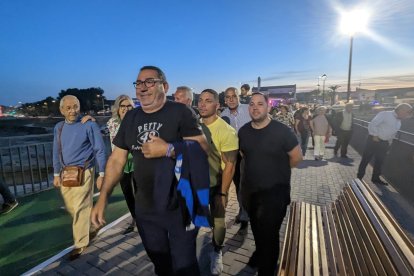 Gran cantidad de vecinos acudieron a esta inauguración histórica.Gran cantidad de vecinos acudieron a esta inauguración histórica.