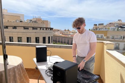 Había música para el evento.