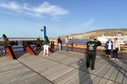 El Cable Inglés estrena paseo peatonal.