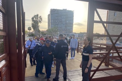 El primer turno ha entrado a las 9.