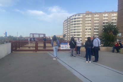 Primeros visitantes.