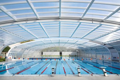 Una cubierta de 1,6 millones de euros para una piscina de 50 metros de longitud