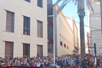 Un gentío en la Catedral.