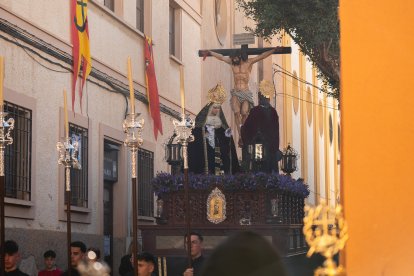 Calvario por las calles de Almería en el Miércoles Santo 2023.