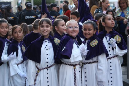 Los más pequeños disfrutaron siendo parte de la procesión.