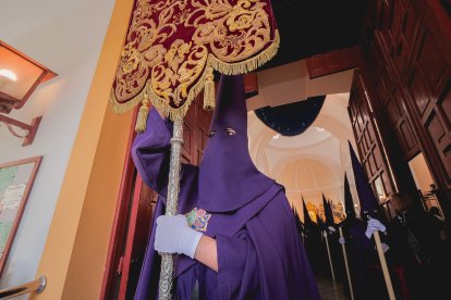 Procesión del Encuentro en el Jueves Santo 2023 de Almería.
