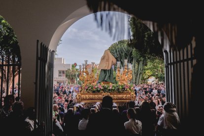 Procesión del Encuentro en el Jueves Santo 2023 de Almería.
