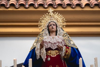 Procesión del Encuentro en el Jueves Santo 2023 de Almería.
