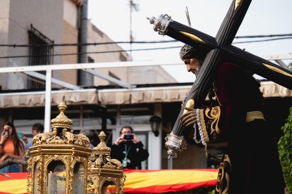 Procesión del Encuentro en el Jueves Santo 2023 de Almería.
