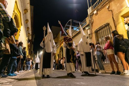 Nazarenos del Silencio.
