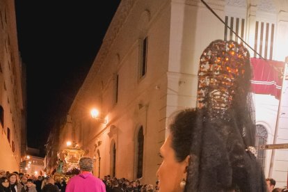 Procesión del Entierro por las calles de Almería.