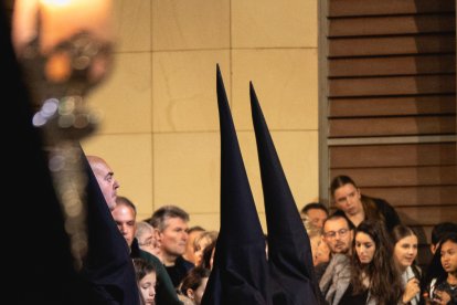 Procesión del Entierro por las calles de Almería.