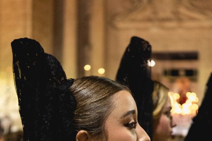 Procesión del Entierro por las calles de Almería.