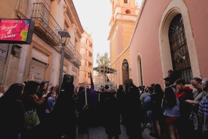 Procesión del Entierro por las calles de Almería.