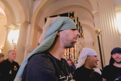 Procesión del Entierro por las calles de Almería.