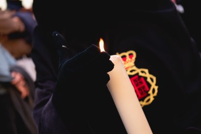 Procesión del Entierro por las calles de Almería.